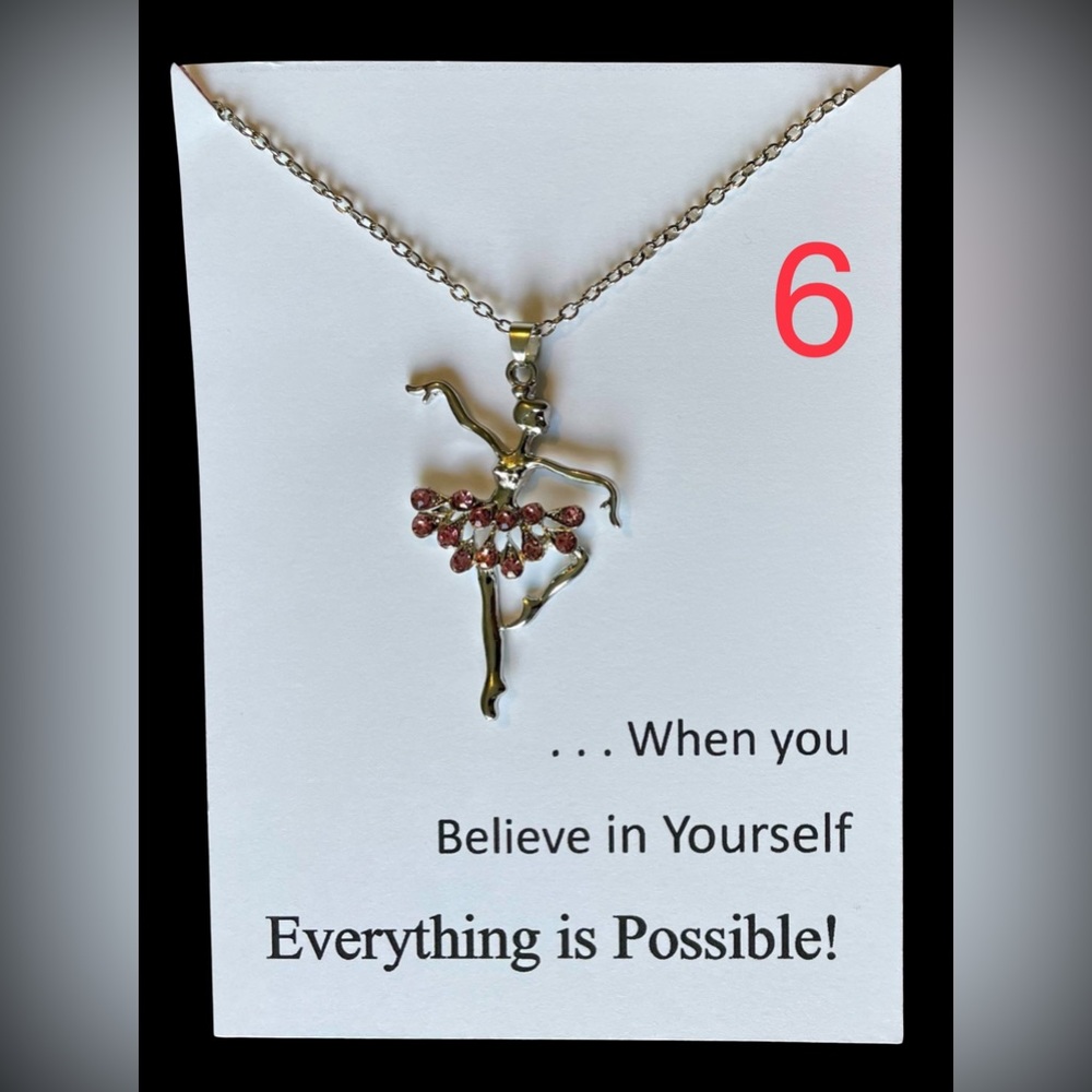 🆕 Ballerina Necklace - Pink - Picture 16 of 16